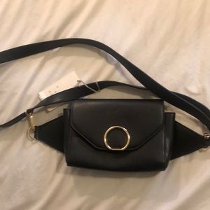 Black and gold fanny pack